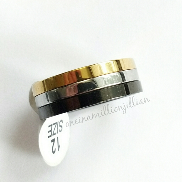 Men's Stainless Steel Tricolor Ring Band - Picture 2 of 5